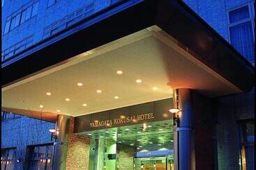 בית מלון כפרי Yamagata Kokusai