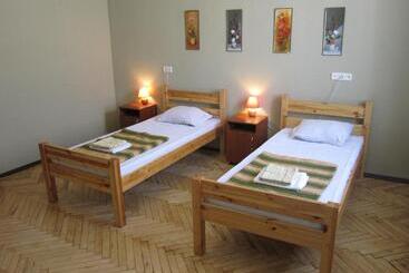 Yaroslav Hostel