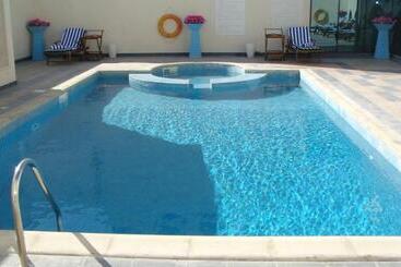 هتل Gokulam Park  Doha