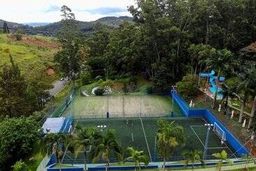 בית מלון כפרי Akropolis