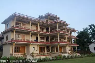 هتل Chitwan Forest Resort , Chitwan National Park
