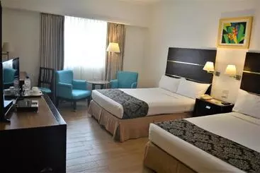 Days Hotel By Wyndham Iloilo