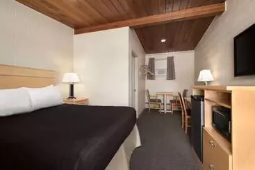 酒店 Thriftlodge Moose Jaw