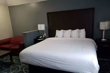 酒店 Days Inn & Suites By Wyndham Cleburne Tx