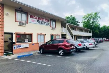 Economy Motel