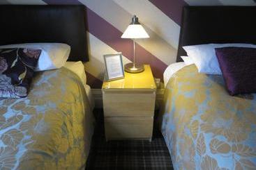 هتل Moorgarth Guesthouse