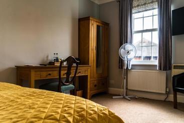 Hotel Thyme At The Tavern