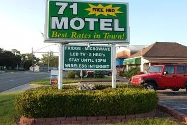 71 Motel