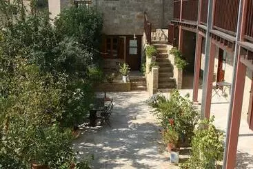 アパートメント Eveleos Country House