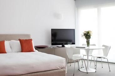 公寓 Zambala Luxury Residence