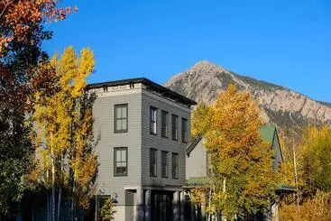 ホテル Crested Butte Hostel