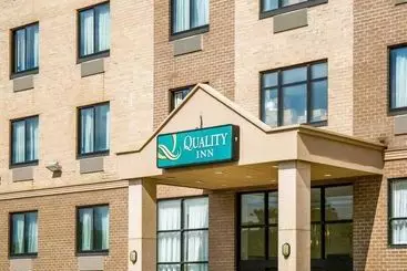 Hotel Quality Inn Woodside