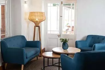 Отель The Farmhouse