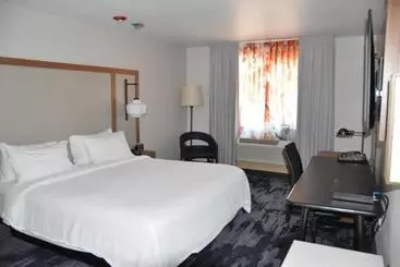 ホテル Fairfield Inn & Suites Ukiah Mendocino County