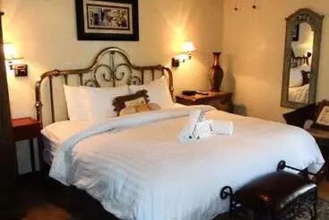 Tuscan Springs Hotel & Spa