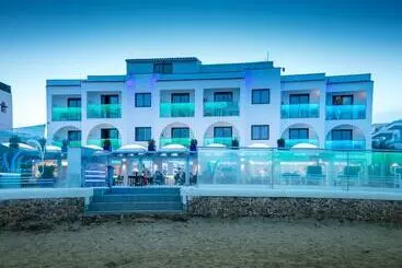 Apartamentos Sal Rossa