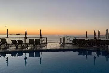 Apartamentos Sal Rossa