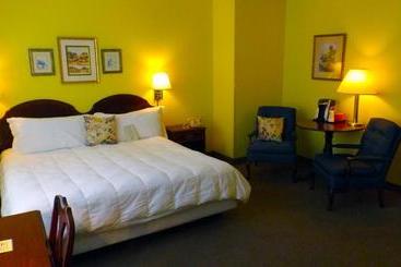 فندق Higher Ground