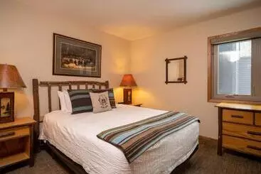 リゾートホテル Caribou Highlands Lodge