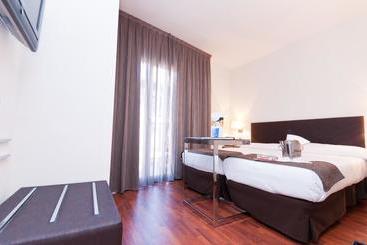 Apartamentos Leganitos