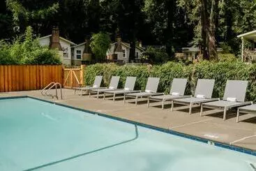 リゾートホテル Dawn Ranch