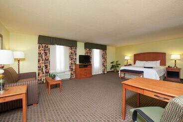 מלון דירות Hampton Inn Macomb