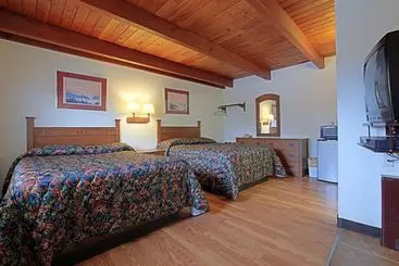 فندق Fort Collins Inn