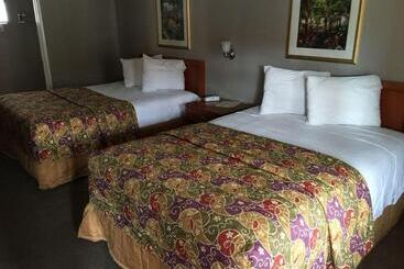 ホテル Five Star Inn