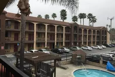 Отель Five Star Inn