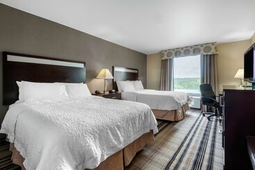 호텔 Hampton Inn Meadville