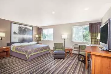 ホテル Super 8 By Wyndham Richlands/claypool Hill Area