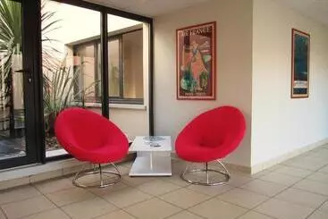 Lagrange Aparthotel Toulouse Saint Michel