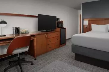 Отель Courtyard By Marriott Panama City