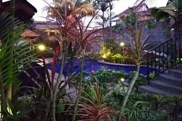 Hotel Jos & Hanny Homestay