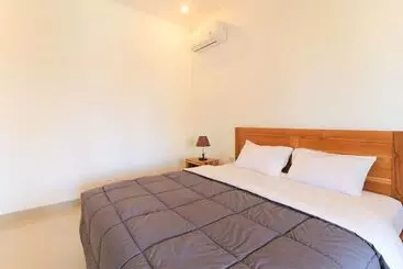 Hotel Manu Guest House 2