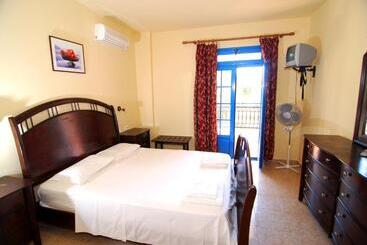 אתר נופש Chrysoula Hotel & Apartments