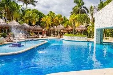 Resort Grand Oasis Tulum Riviera