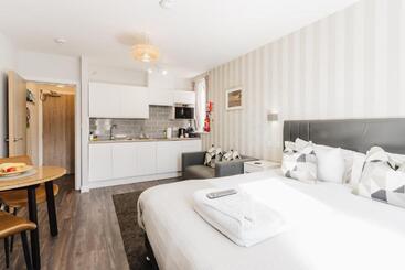 Aparthotel Prime Suites Lytham
