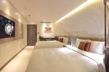 Beauty Hotels   Hotel Bnight Self Check In