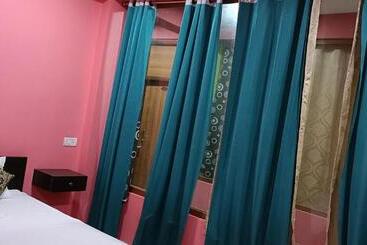 Aamiaismajoitus (B&B) Anish