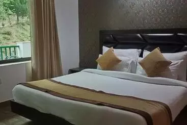 Pineland Resorts & Chalets Kasauli