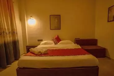 Hotel Coastal Bay Inn By Gemstone Hospitality
