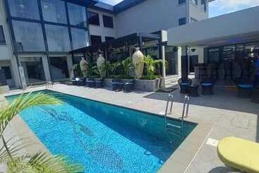 هتل Golden Tulip Lekki