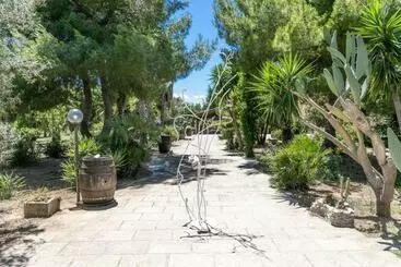 ホテル Le Palmentelle   Masseria Con Piscina