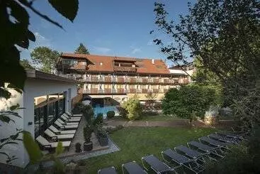 Huoneistohotelli Vulkanlandhotel Legenstein