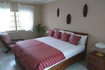 Hotel Cole Street Guesthouse