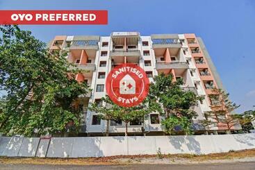 Hotel Collection O 85408 Classic