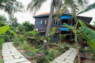 Pensió Sothea Angkor Homestay