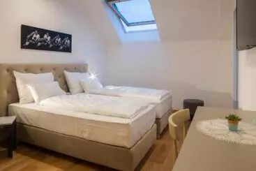 هتل Belmur
