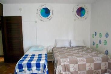 Regiane Beach Pousada Hostel